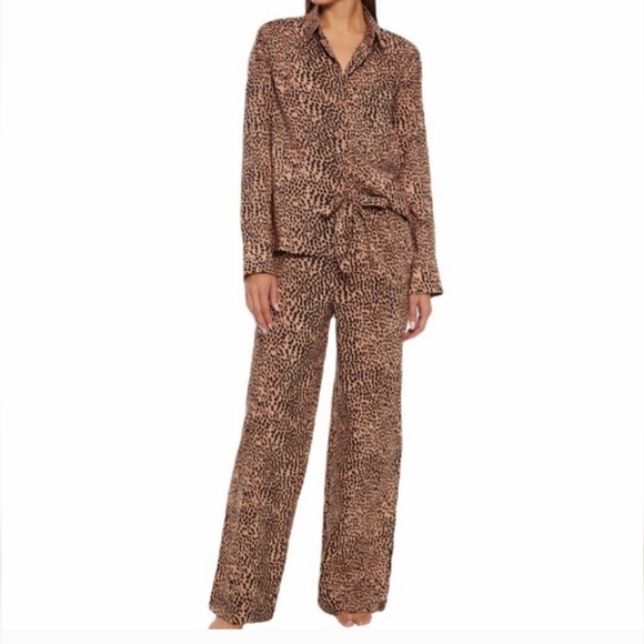 Ulla Johnson | Ivy Pajama Set In Cheetah Print - Picture 1 of 1